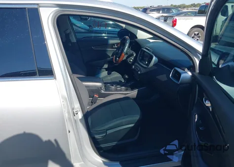 2017 Kia Sorento 3.3L Lx z USA, uszkodzony, nr VIN 5XYPG4A52HG225635